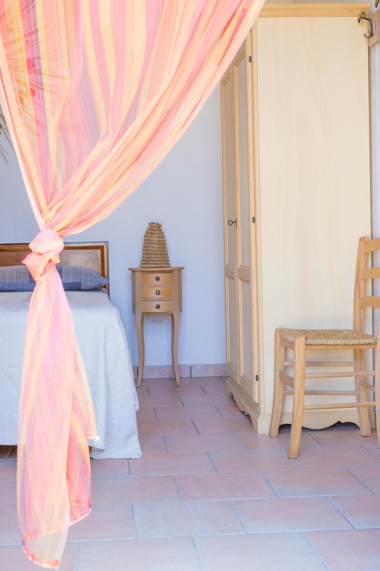 Agriturismo La Palascia Masseria Agreste Otranto Oda fotoğraf